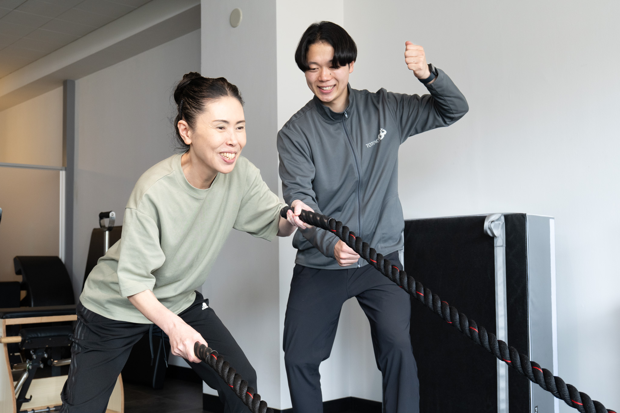 パーソナルセッション 25分
+ 有酸素運動 30分